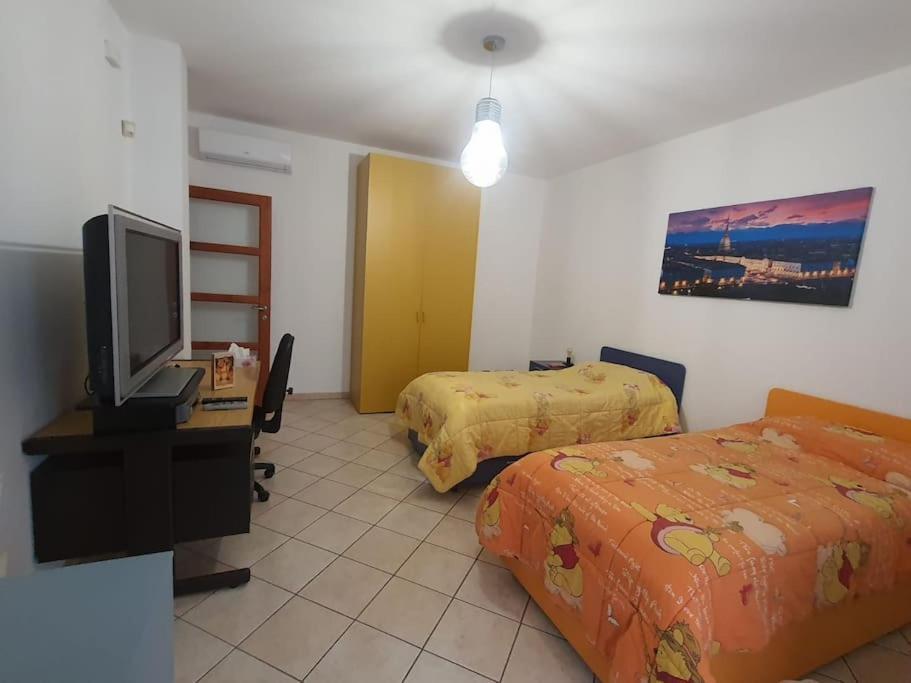 Officium Su Piazzetta Apartment Turin Ngoại thất bức ảnh