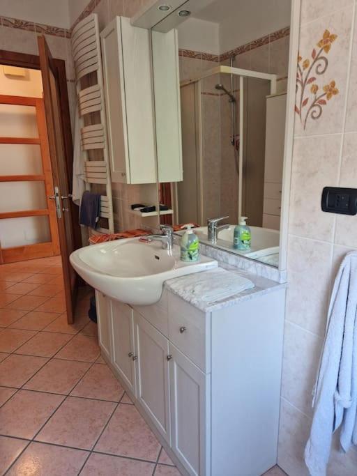 Officium Su Piazzetta Apartment Turin Ngoại thất bức ảnh