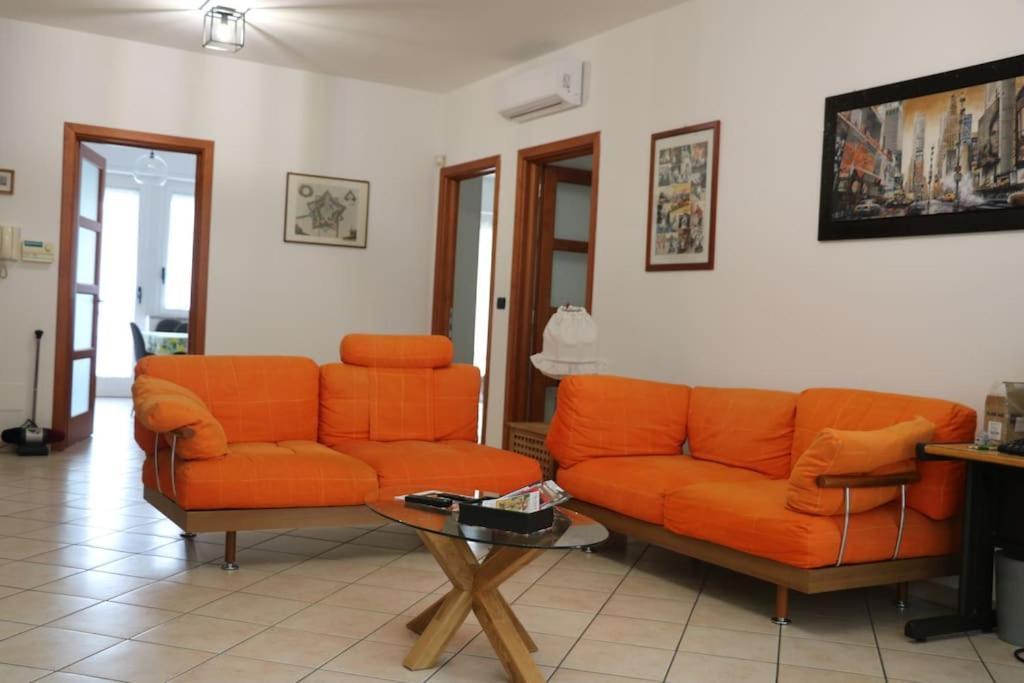 Officium Su Piazzetta Apartment Turin Ngoại thất bức ảnh