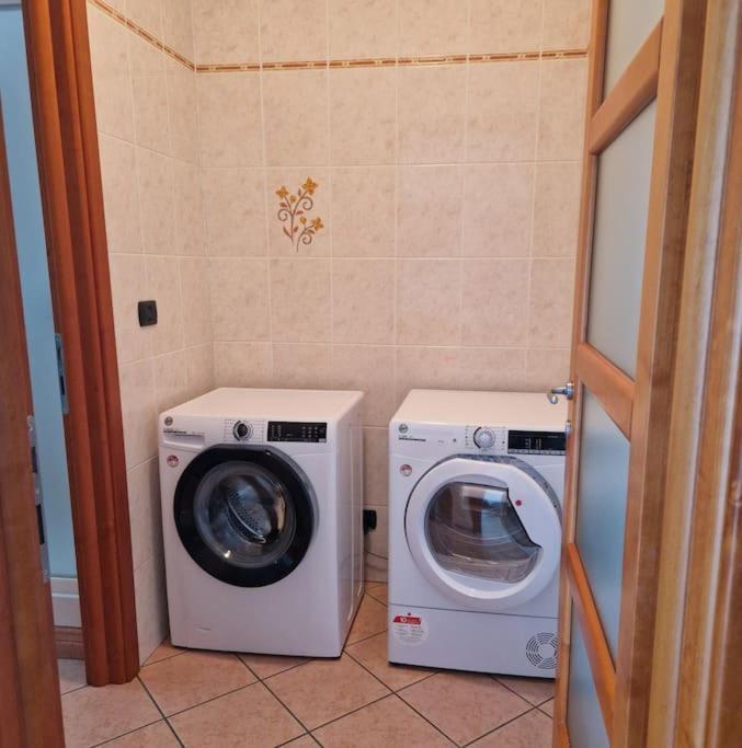 Officium Su Piazzetta Apartment Turin Ngoại thất bức ảnh